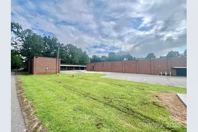 694 N Main Street, Troutman, NC 28166 - Photo 28