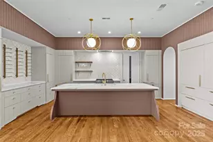 1172 Queens Rd, Charlotte, NC 28207 - Photo 16