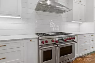 127 N Main St, Belmont, NC 28012 - Photo 6