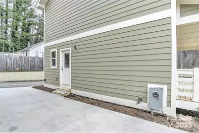 129 Aurora Drive #10, Asheville, NC 28805 - Photo 2