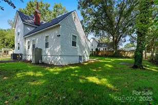 913 W 3rd Ave, Gastonia, NC 28052 - Photo 22