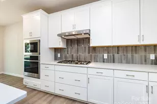 2141 Moss Blf Dr, Mint Hill, NC 28227 - Photo 8