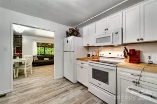 34 Kadie Ln, Topton, NC 28781 - Photo 8