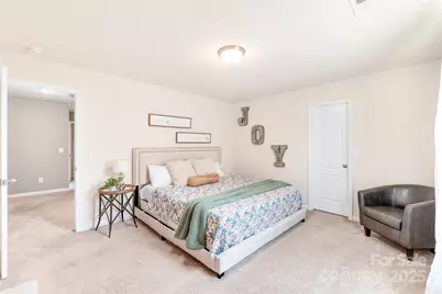 8207 Paw Valley Lane, Charlotte, NC 28214 - Photo 32