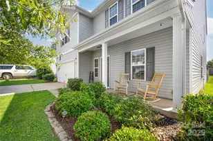 8207 Paw Valley Ln, Charlotte, NC 28214 - Photo 6