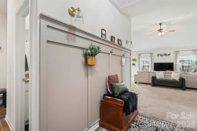 3112 Wynn Way, Charlotte, NC 28215 - Photo 2