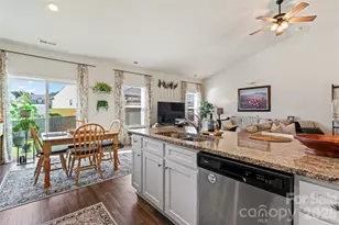 3112 Wynn Way, Charlotte, NC 28215 - Photo 12