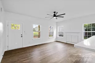 2309 Larkspur Ln, Wingate, NC 28174 - Photo 2