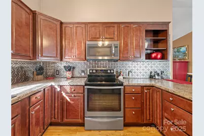 282 Sourwood Drive, Spruce Pine, NC 28777 - Photo 8