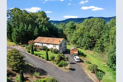 282 Sourwood Drive, Spruce Pine, NC 28777 - Photo 2