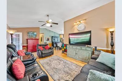 282 Sourwood Drive, Spruce Pine, NC 28777 - Photo 4