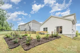 15513 Capps Rd, Charlotte, NC 28278 - Photo 30