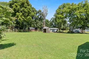 8809 Fairview Rd, Mint Hill, NC 28227 - Photo 36