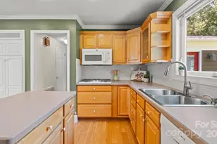 8809 Fairview Rd, Mint Hill, NC 28227 - Photo 14