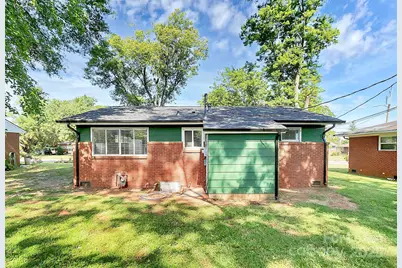 2244 English Drive, Charlotte, NC 28216 - Photo 32