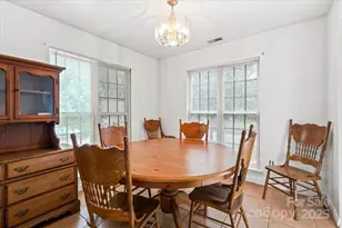 7337 Rosehall Dr, Charlotte, NC 28227 - Photo 4