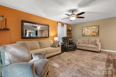 4340 N Center Street #601, Hickory, NC 28601 - Photo 6