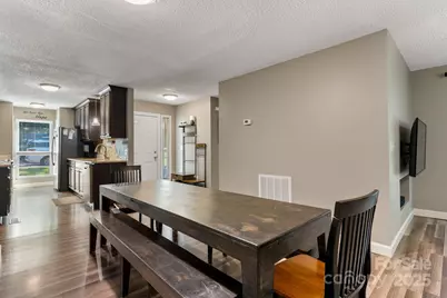 4340 N Center Street #601, Hickory, NC 28601 - Photo 8