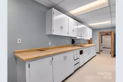 1001 Greenville Highway, Hendersonville, NC 28739 - Photo 10