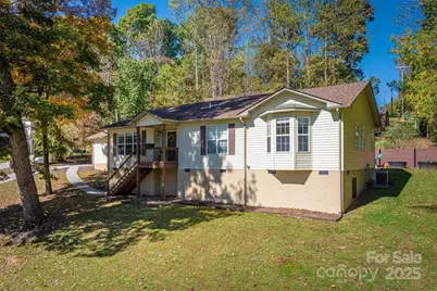 187 Yancey Road, Marion, NC 28752 - Photo 2