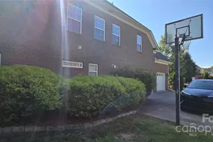 8723 Savannah Rd, Harrisburg, NC 28075 - Photo 8