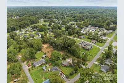621 Pleasant Avenue, Kannapolis, NC 28081 - Photo 10