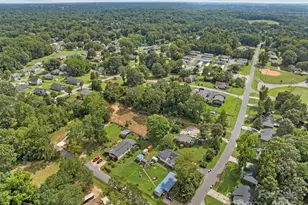 621 Pleasant Ave, Kannapolis, NC 28081 - Photo 4