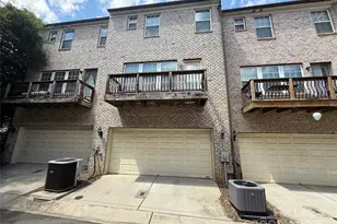 237 N Irwin Ave, Charlotte, NC 28202 - Photo 2