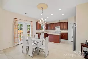 2 Breyerton Ct, Asheville, NC 28804 - Photo 10