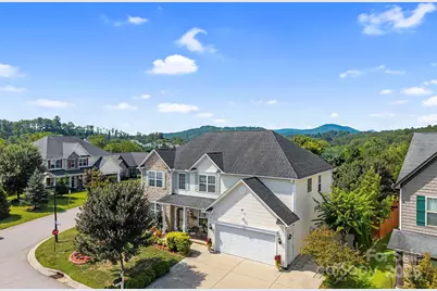 2 Breyerton Court, Asheville, NC 28804 - Photo 2