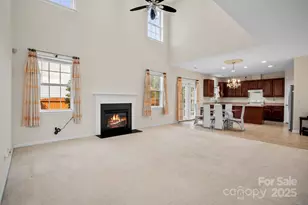 2 Breyerton Ct, Asheville, NC 28804 - Photo 6