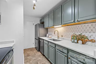 5016 Sardis Road #G, Charlotte, NC 28270 - Photo 8