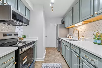 5016 Sardis Road #G, Charlotte, NC 28270 - Photo 6