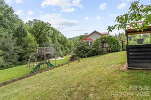 300 Dogwood Ln, Burnsville, NC 28714 - Photo 30