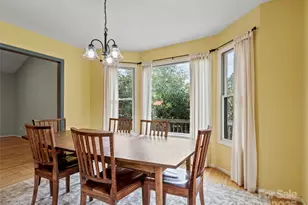 300 Dogwood Ln, Burnsville, NC 28714 - Photo 10