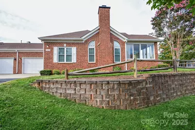 11929 Ludwell Branch Court, Charlotte, NC 28277 - Photo 4