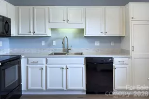 1104 Deermouse Way, Hendersonville, NC 28792 - Photo 8