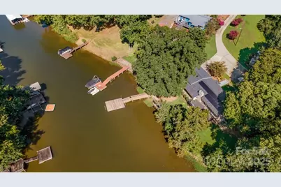 13833 Woody Point Road, Charlotte, NC 28278 - Photo 4