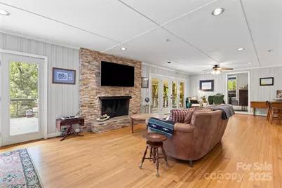 13833 Woody Point Road, Charlotte, NC 28278 - Photo 18