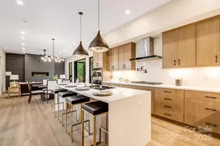 23 Woodbine Rd, Asheville, NC 28804 - Photo 4