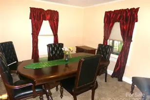 306 Dunlap St, Albemarle, NC 28001 - Photo 16