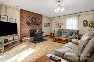 90 Kentwood Dr, Weaverville, NC 28787 - Photo 12