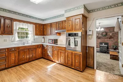 90 Kentwood Drive, Weaverville, NC 28787 - Photo 8