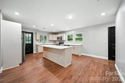 104 Glenn Oaks Drive, Lawndale, NC 28090 - Photo 8