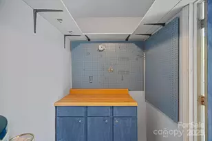 8414 Knights Bridge Rd, Charlotte, NC 28210 - Photo 18