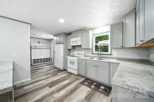 4967 Sugar Loaf Rd, Morganton, NC 28655 - Photo 14