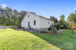 119 Con-Lee Dr, Olin, NC 28660 - Photo 6