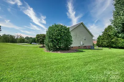 111 Summey Barker Drive, Dallas, NC 28034 - Photo 28