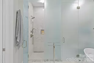 1500 Queens Rd, Charlotte, NC 28207 - Photo 30