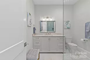 1500 Queens Rd, Charlotte, NC 28207 - Photo 14